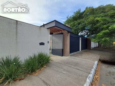 Casa, 5 quartos, 300 m² - Foto 1