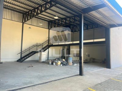 Casa, 1 quarto, 255 m² - Foto 2