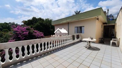 Casa, 2 quartos, 192 m² - Foto 1