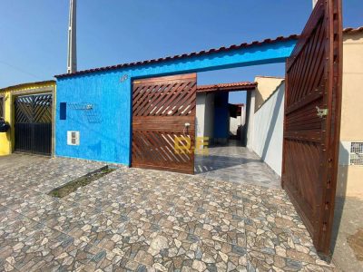 Casa, 2 quartos, 70 m² - Foto 1