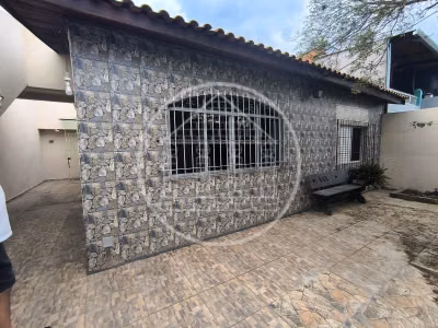 Casa, 3 quartos, 100 m² - Foto 1