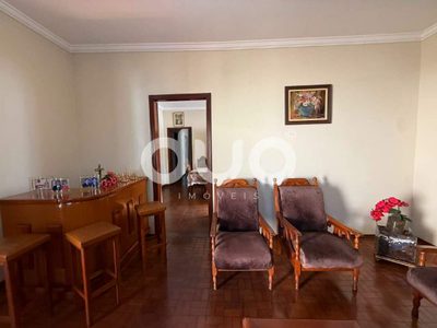 Casa, 3 quartos, 307 m² - Foto 4