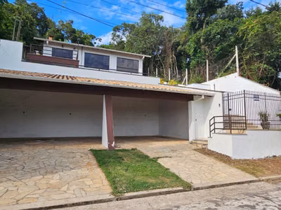 Casa, 3 quartos, 131 m² - Foto 1