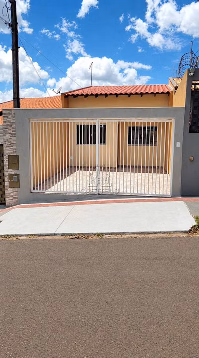 Casa, 2 quartos, 60 m² - Foto 1