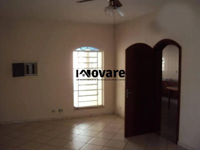 Casa, 3 quartos, 190 m² - Foto 3