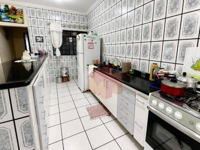 Sobrado, 3 quartos, 233 m² - Foto 5