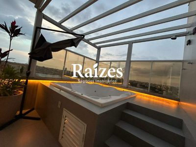 Cobertura, 4 quartos, 215 m² - Foto 2