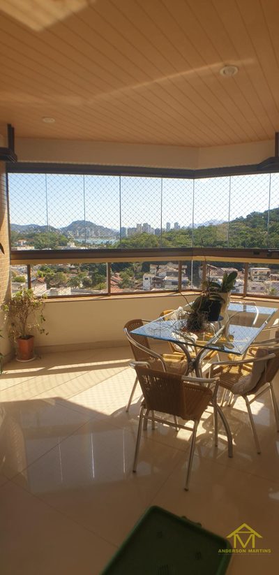 Apartamento, 3 quartos, 241 m² - Foto 1