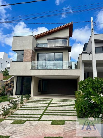 Casa, 3 quartos, 244 m² - Foto 2