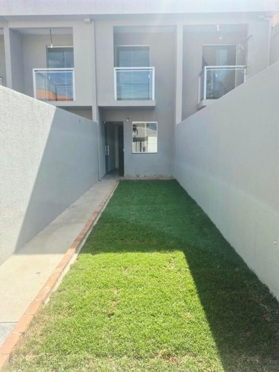 Casa, 2 quartos, 90 m² - Foto 1