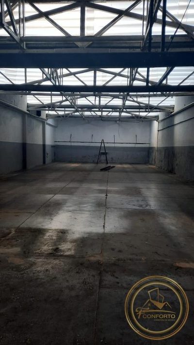 Depósito-Galpão, 560 m² - Foto 1