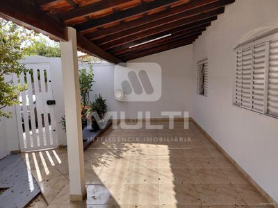 Casa, 3 quartos, 197 m² - Foto 1