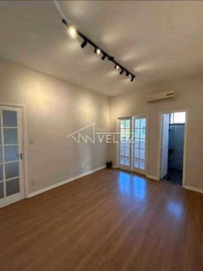 Apartamento, 1 quarto, 50 m² - Foto 1