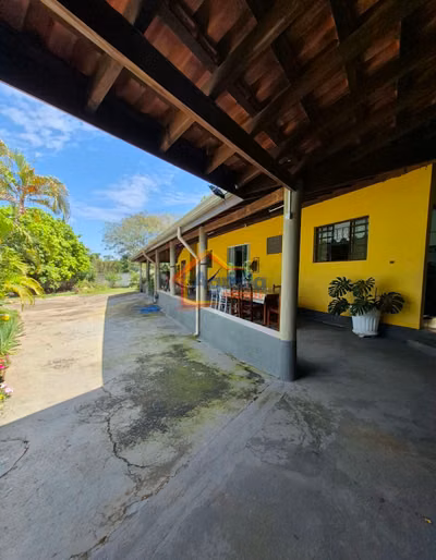 Chácara, 3 quartos, 1000 m² - Foto 1
