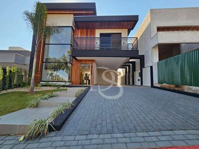 Sobrado, 4 quartos, 208 m² - Foto 1
