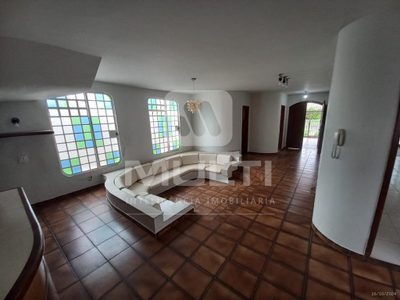 Casa, 3 quartos, 365 m² - Foto 3