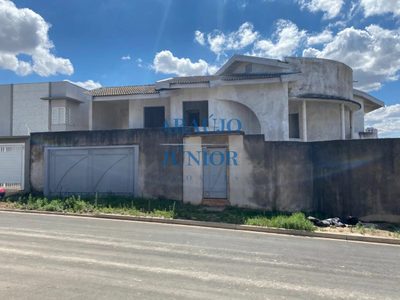 Casa, 3 quartos, 468 m² - Foto 1