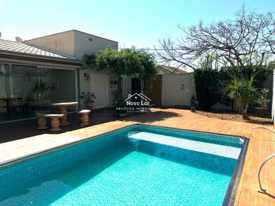 Casa, 3 quartos, 209 m² - Foto 2