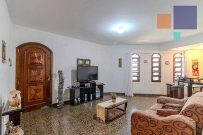 Sobrado, 3 quartos, 232 m² - Foto 2