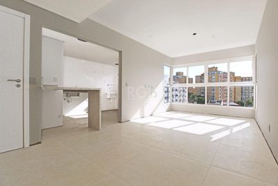 Apartamento, 2 quartos, 70 m² - Foto 2