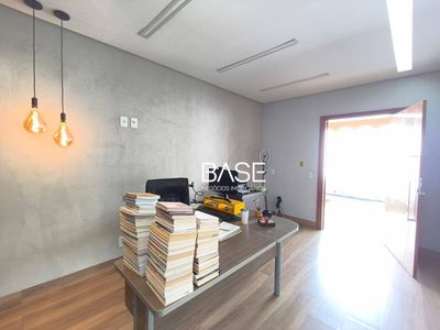 Casa, 3 quartos, 193 m² - Foto 4