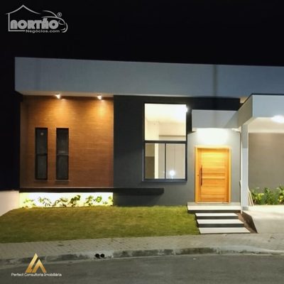 Casa, 4 quartos, 220 m² - Foto 2