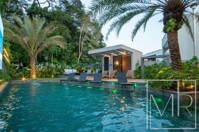 Casa, 7 quartos, 739 m² - Foto 1