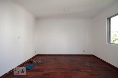 Apartamento, 3 quartos, 100 m² - Foto 2