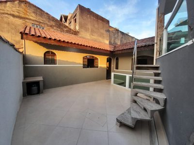 Casa, 4 quartos, 289 m² - Foto 2