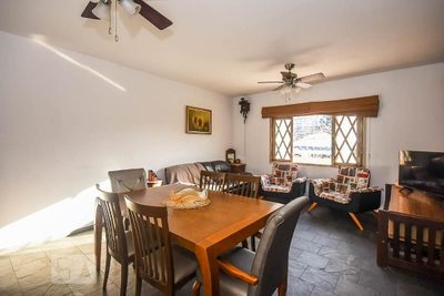 Casa, 3 quartos, 182 m² - Foto 2
