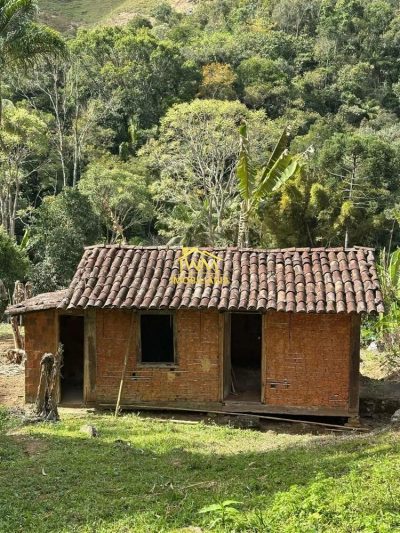 Terreno, 305 m² - Foto 1