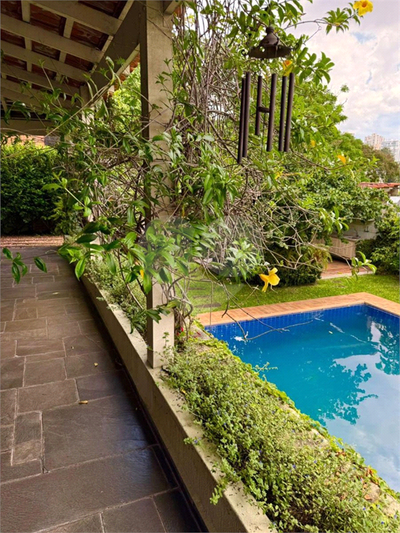 Sobrado, 5 quartos, 499 m² - Foto 2