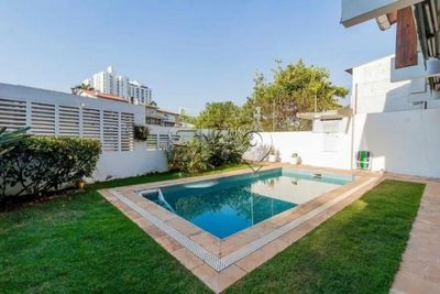 Sobrado, 3 quartos, 359 m² - Foto 2