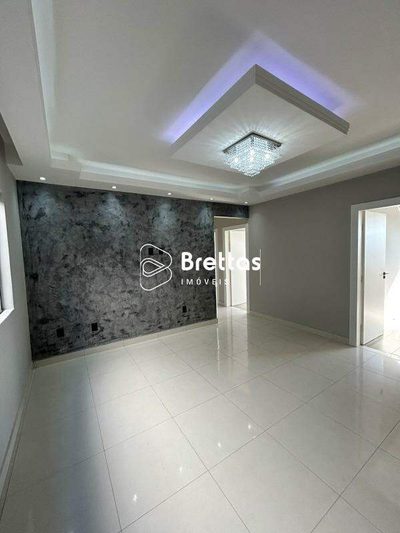 Casa, 3 quartos, 220 m² - Foto 2