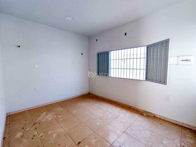 Casa, 2 quartos, 47 m² - Foto 1