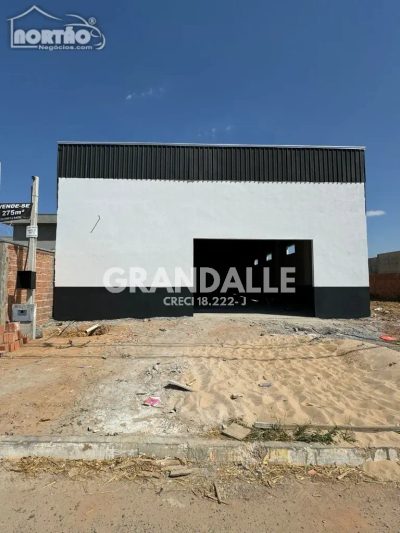 Casa, 2 quartos, 275 m² - Foto 2