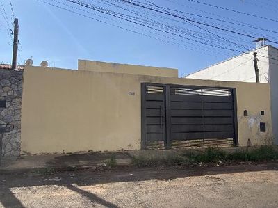 Casa, 3 quartos, 371 m² - Foto 1