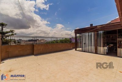 Cobertura, 3 quartos, 251 m² - Foto 3