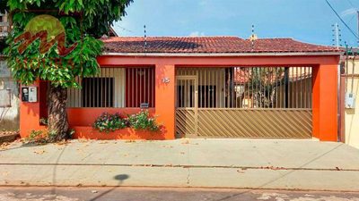Casa, 4 quartos, 280 m² - Foto 1
