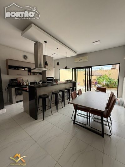 Casa, 3 quartos - Foto 2