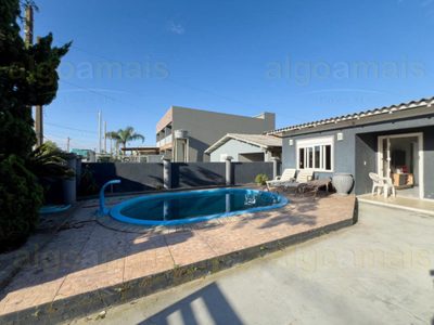Casa, 3 quartos, 198 m² - Foto 1