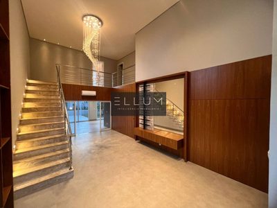 Sobrado, 3 quartos, 236 m² - Foto 1