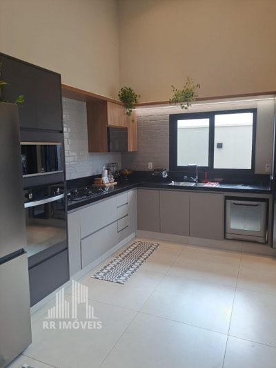 Casa, 3 quartos, 177 m² - Foto 2