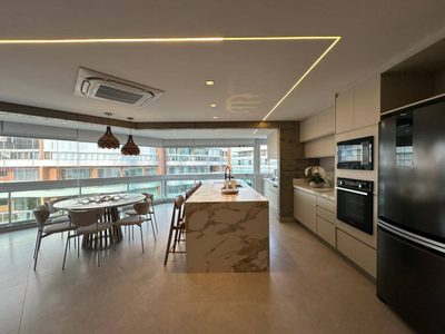 Apartamento, 4 quartos, 153 m² - Foto 1