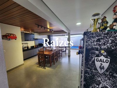 Casa, 3 quartos, 198 m² - Foto 2