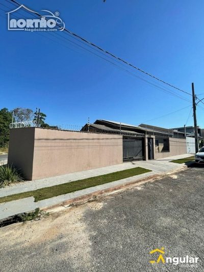 Casa, 3 quartos, 107 m² - Foto 2