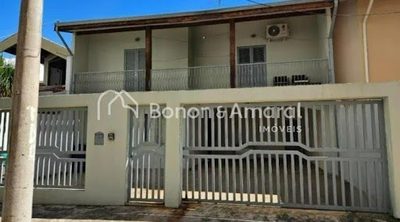 Casa, 3 quartos, 300 m² - Foto 1