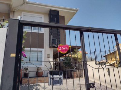 Casa, 3 quartos, 147 m² - Foto 1