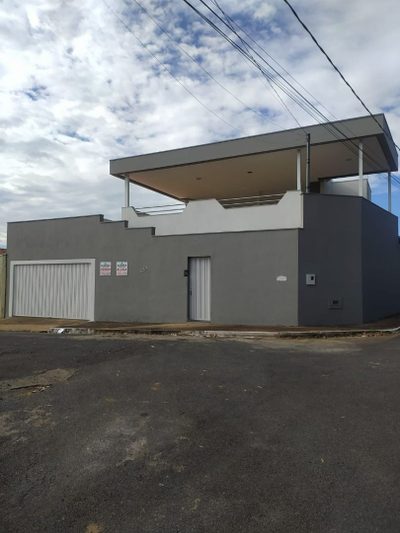 Casa, 4 quartos, 160 m² - Foto 1