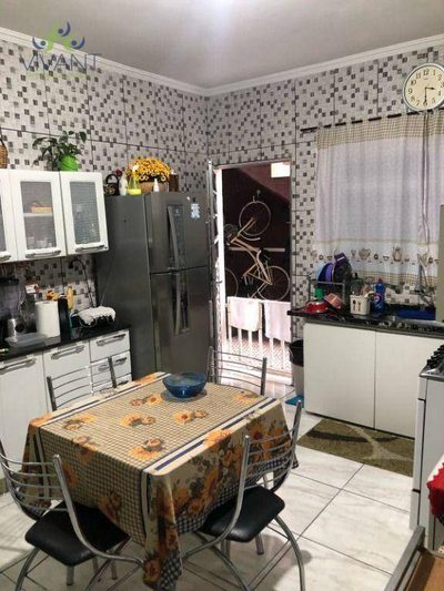 Sobrado, 6 quartos, 289 m² - Foto 2